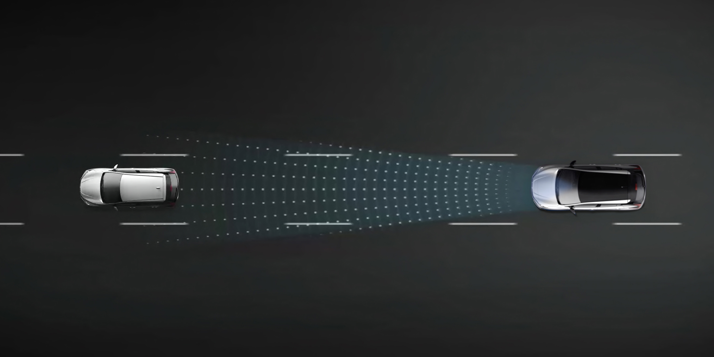 Illustration af INTELLIGENT NØDBREMSE MED DETEKTERING AF FODGÆNGERE